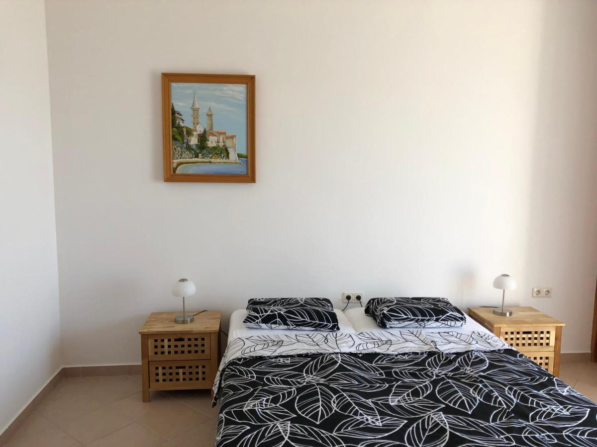 Apartments Delfini Sveti Filip i Jakov Eksteriør bilde