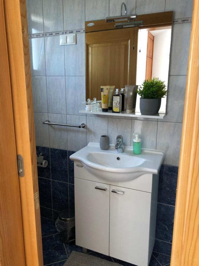 Apartments Delfini Sveti Filip i Jakov Eksteriør bilde