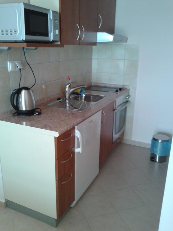 Apartments Delfini Sveti Filip i Jakov Rom bilde